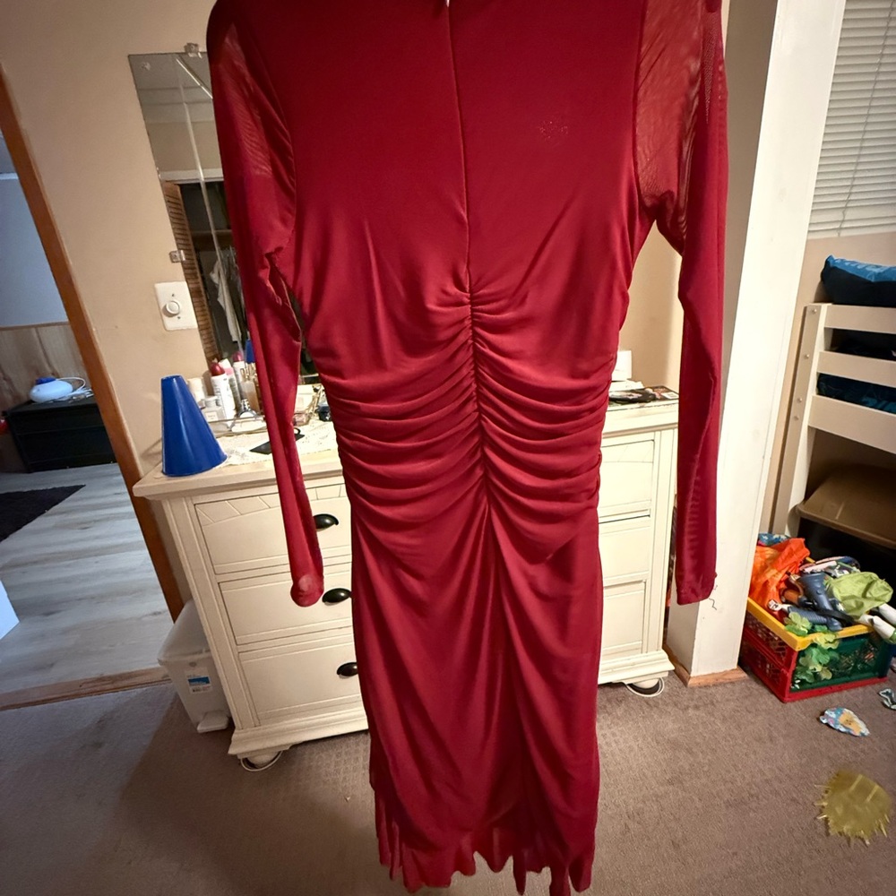 Chic Long Sleeve Burgundy Dress - Picture 2 of 3